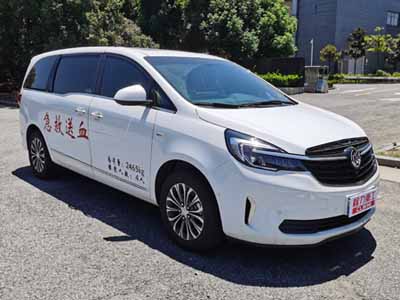 上汽大通GL8血將運(yùn)輸車(chē)